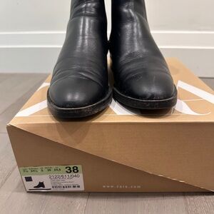 Zara Black Chelsea Piel Ankle Boots